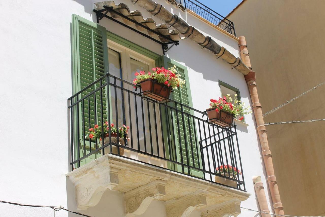 Le Stanze Dell'emiro Bed and breakfast